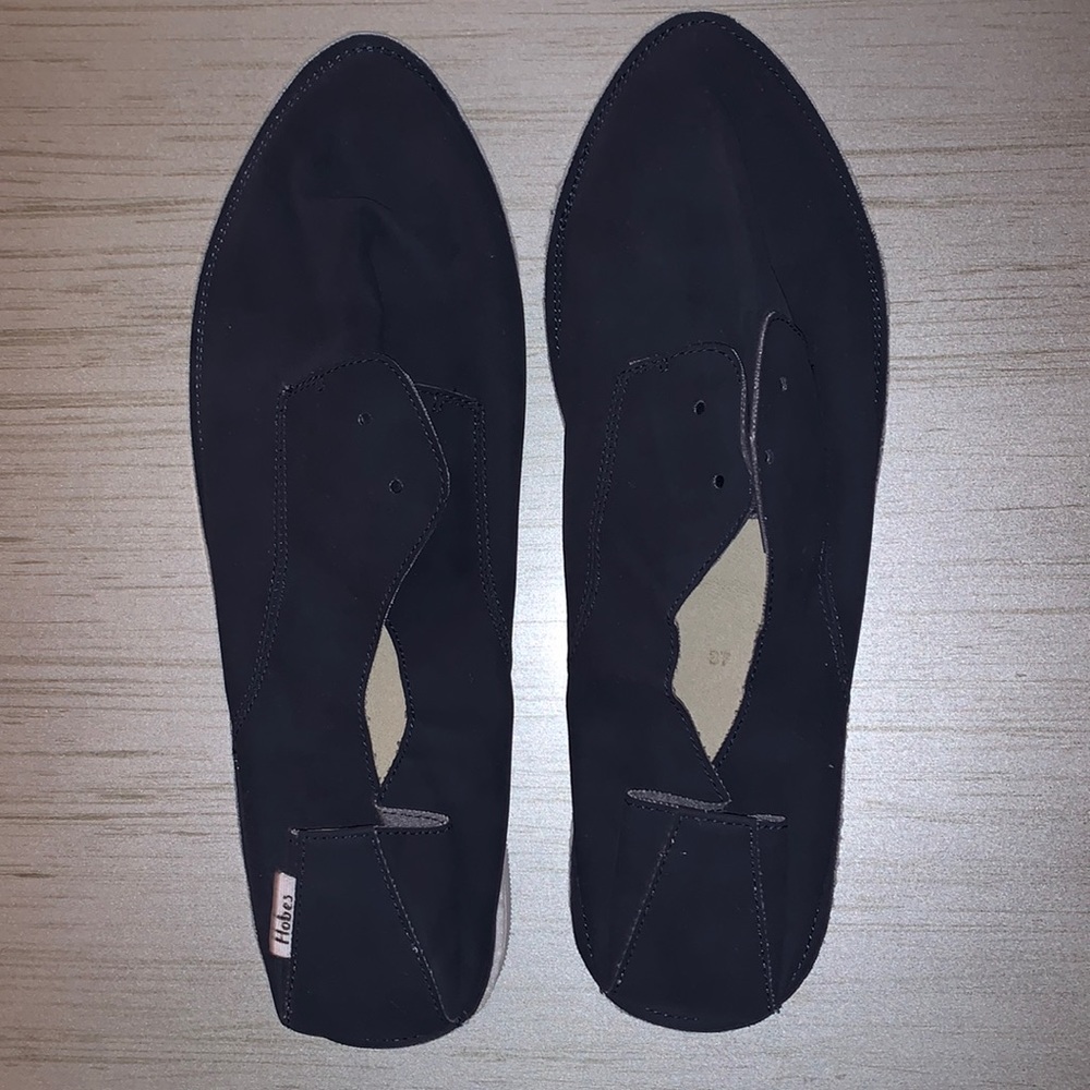 Hobes Flat No Lace Shoes Sz 37